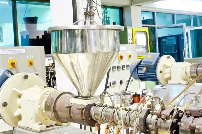 Plastic Extruders Guide: Machine Types, Extrusion Processes, Key Components and Manufacturing