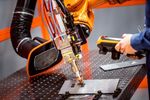 Überblick über Automatisierungstechnik: Montage, Robotik, Sensorik, Steuerungstechnik und industrielle Anwendungen